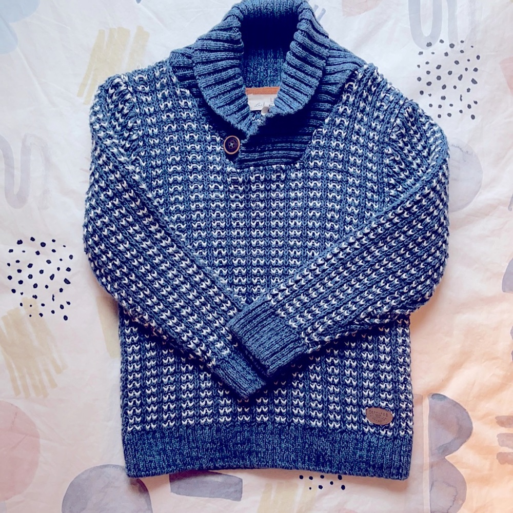 Boys sweater